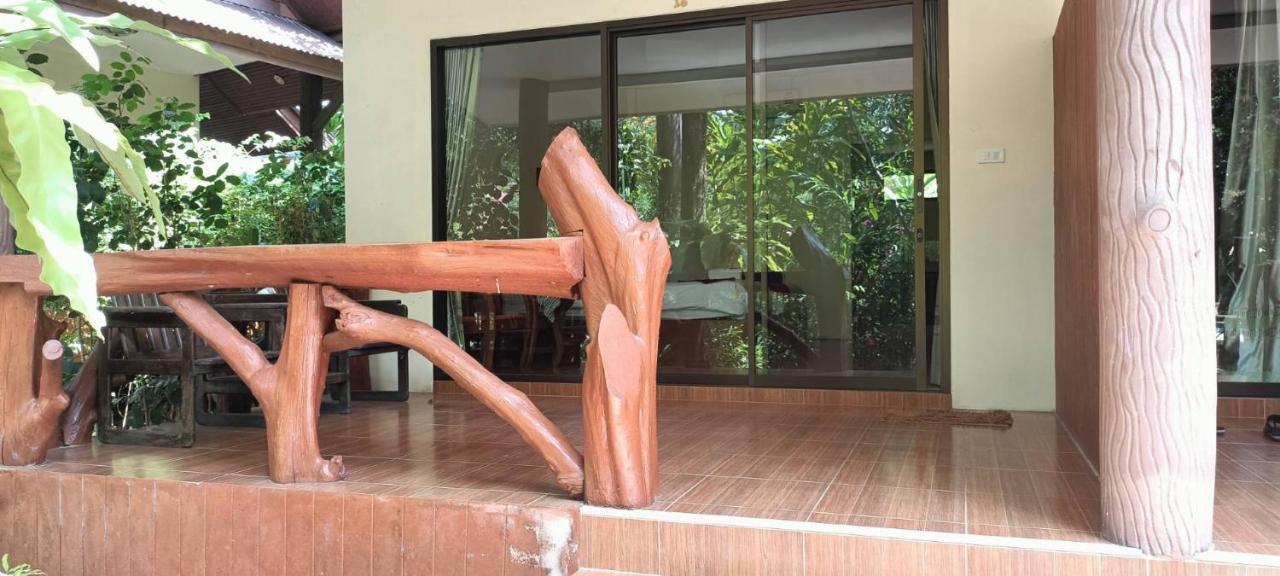 Baan Suan Villas Resort Ban Suan  Экстерьер фото