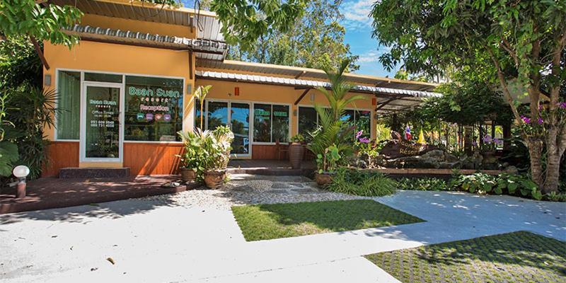 Baan Suan Villas Resort Ban Suan  Экстерьер фото